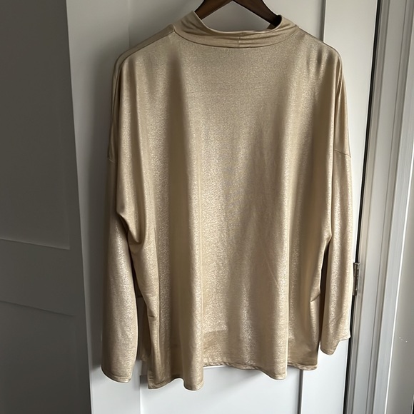 Mock Turtleneck Gold Shimmery Flowy Blouse Size XL - Picture 5 of 5